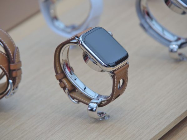 Apple smart display: The Best HomeView with Robotic Arm